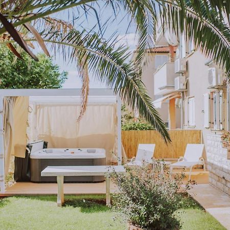 Apartman Hola Novigrad Istria エクステリア 写真
