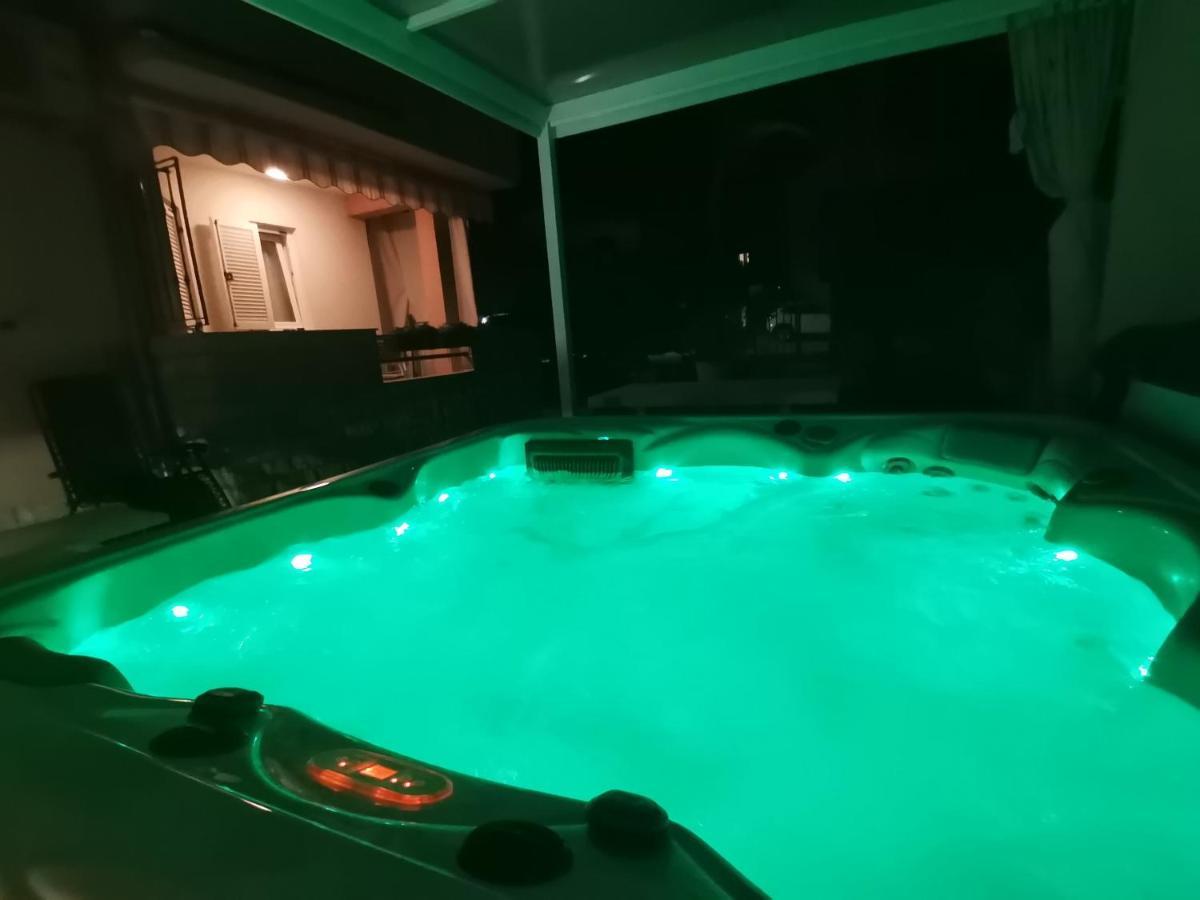 Apartman Hola Novigrad Istria エクステリア 写真